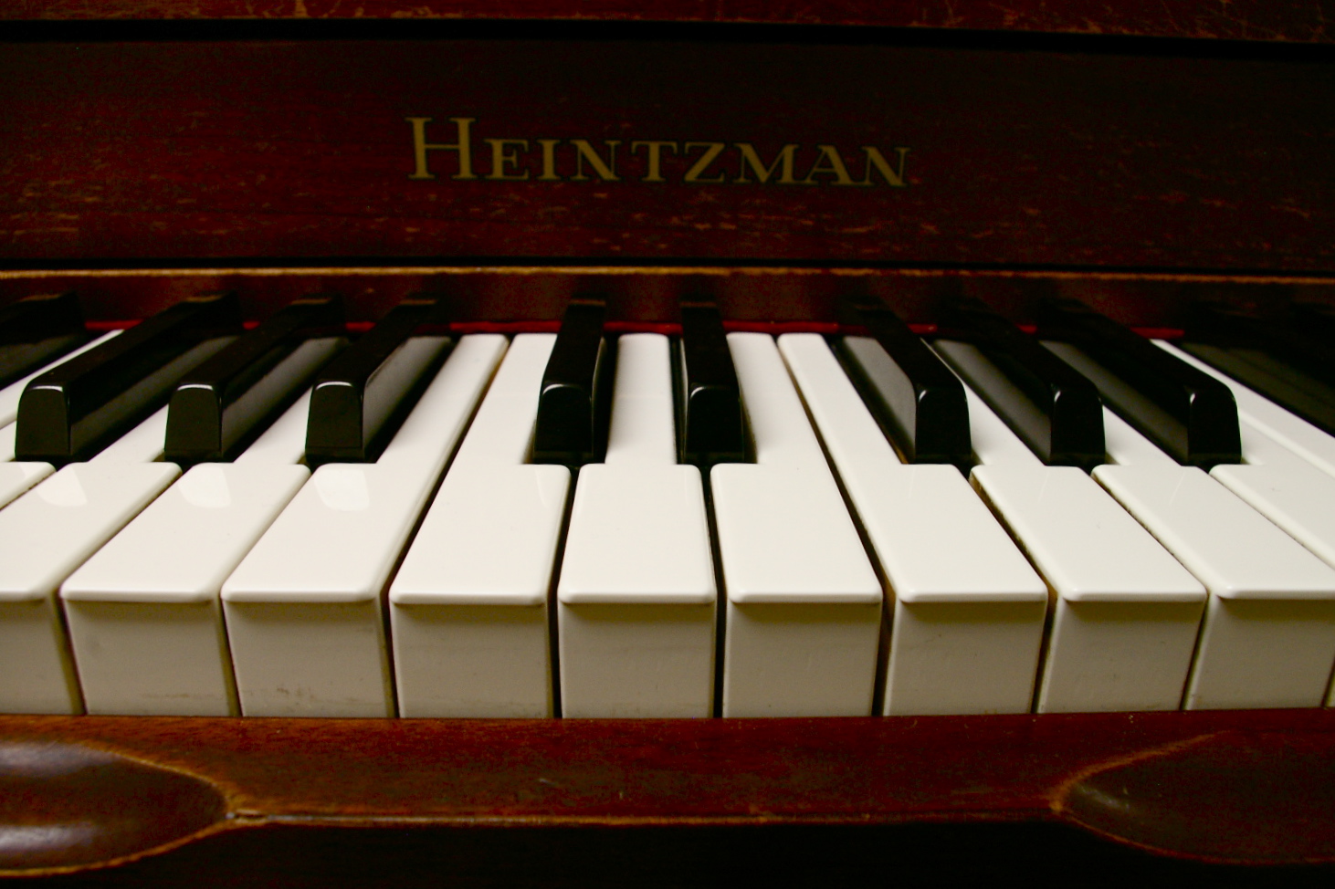 Heintzman piano